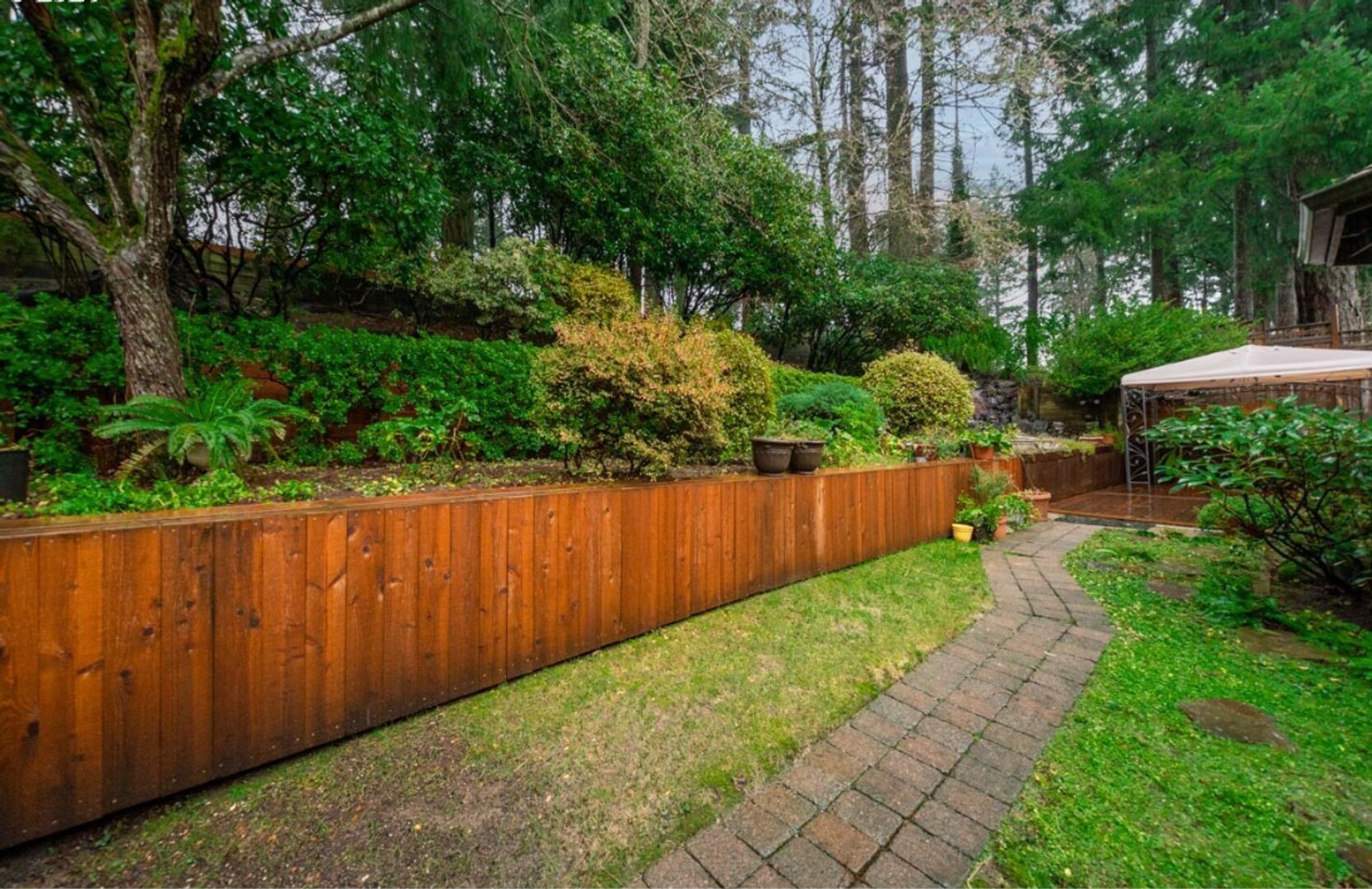 Building Photo - 7424 SW Tenino Ln