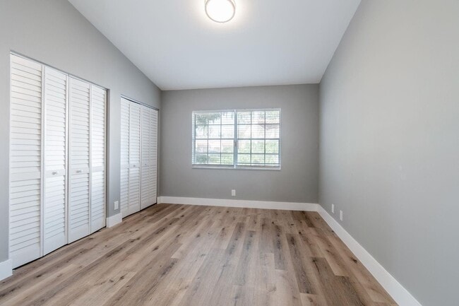 Building Photo - 1579 Springside Dr