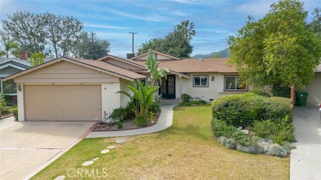 Building Photo - 6300 La Reina Dr