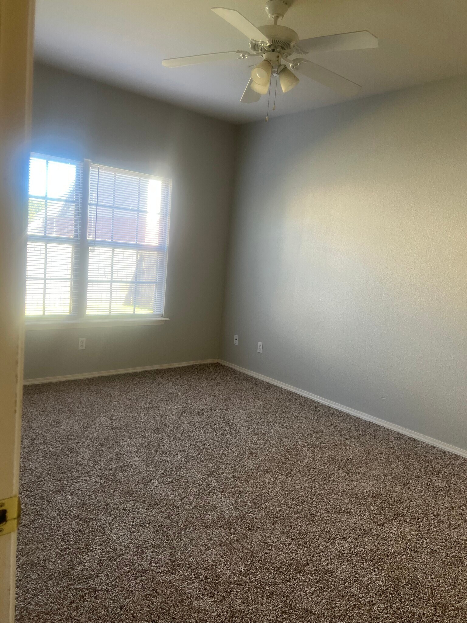 Building Photo - 3106 SW Deerfield Blvd