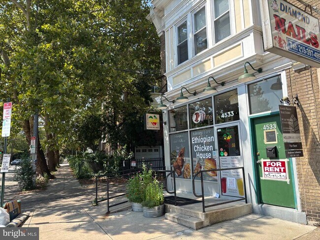 Building Photo - 4533 Baltimore Ave