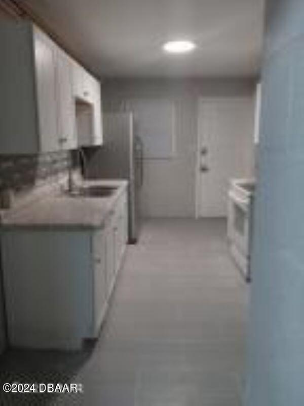 Building Photo - 528 Park Dr