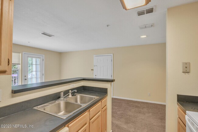 Building Photo - 7701 Timberlin Park Blvd