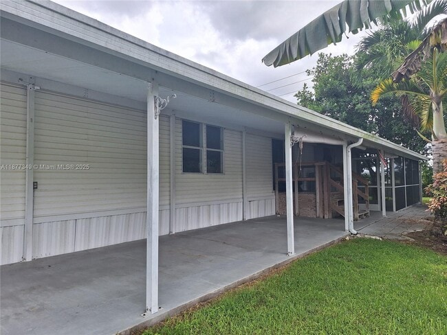 Building Photo - 35303 SW 180th Ave