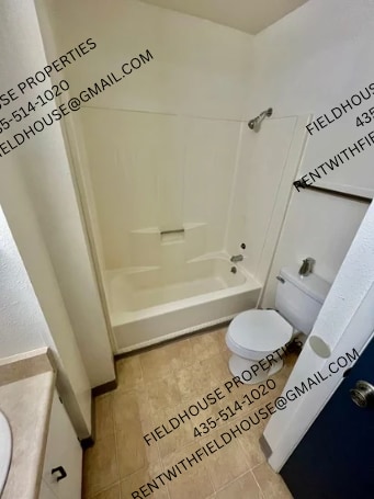 Building Photo - 1265 N 400 E