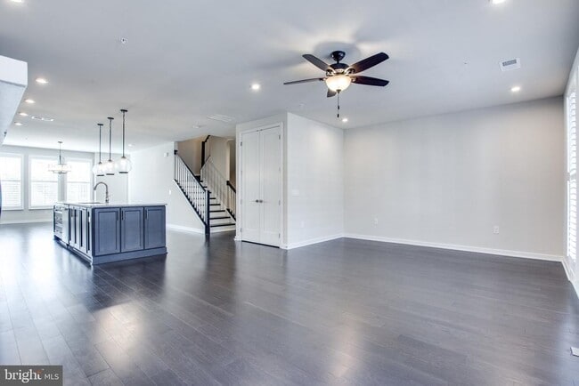 Building Photo - 7510 Sawyer Farm Wy