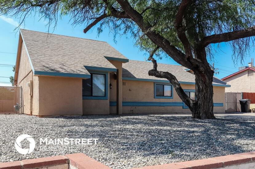 Building Photo - 3165 Avenida Destino