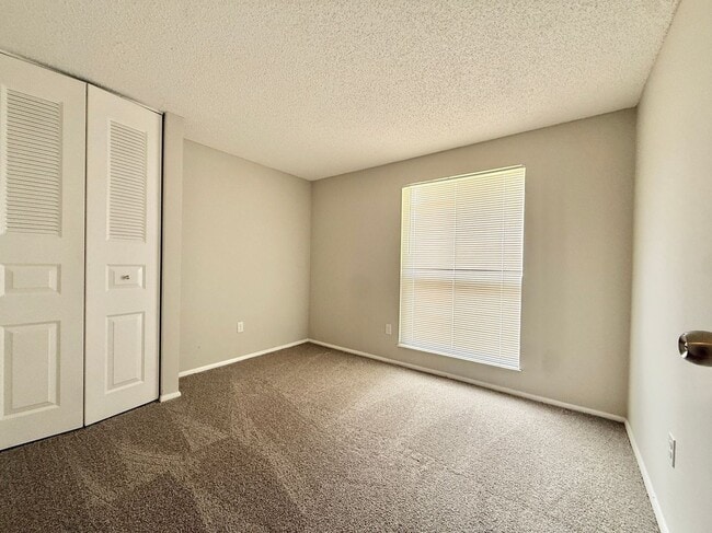 Building Photo - 1228 Pine Sap Ct