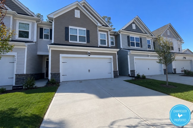 Building Photo - 5003 Fir Tree Ln