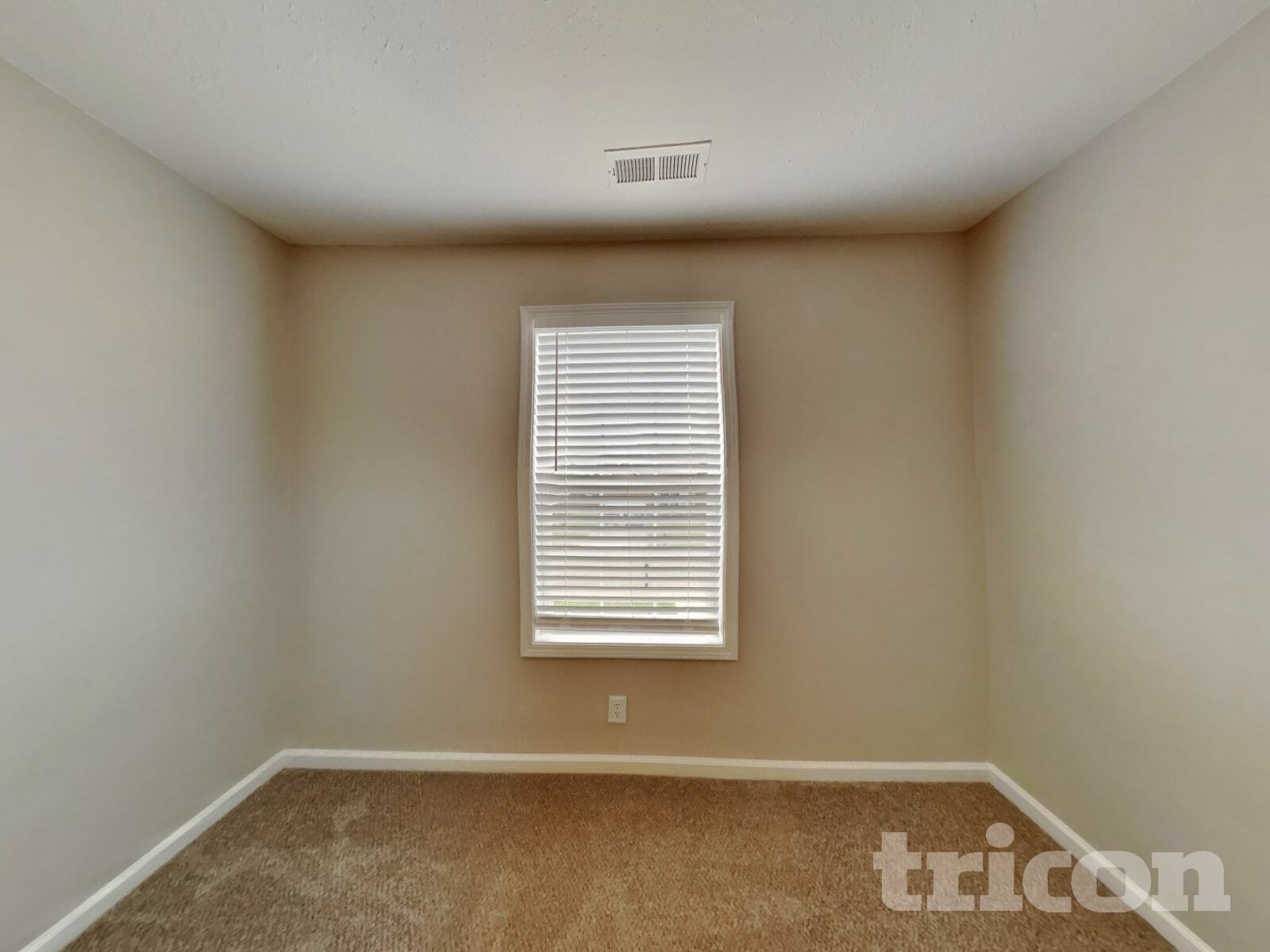 Building Photo - 1908 Sherman Court