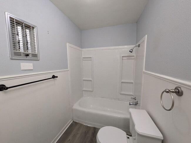 Building Photo - 6350 Arrowhead Dr