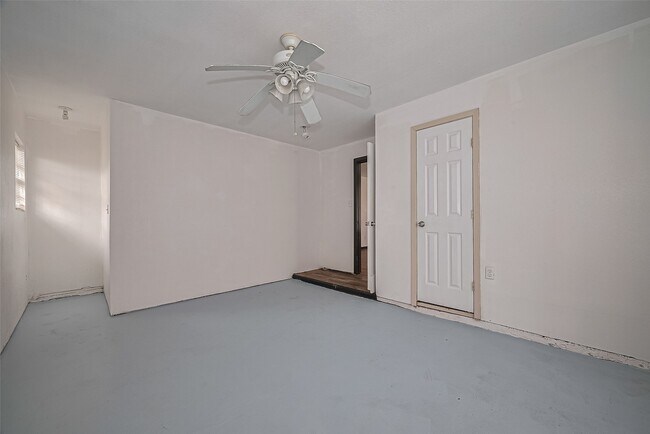 Building Photo - 423 Gammon Dr