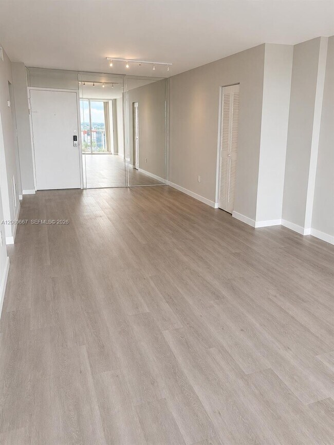 Building Photo - 1865 79th Street Causeway