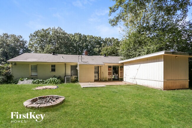 Building Photo - 1596 Marcia Rd
