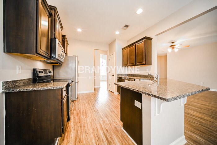 Building Photo - 254 Forrest Dr