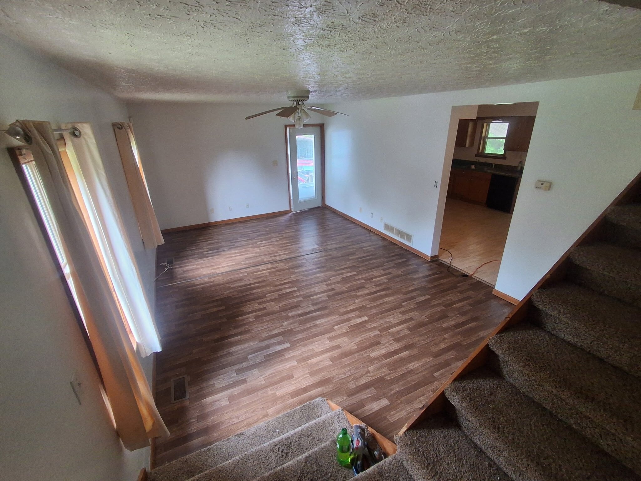 Building Photo - 493 Brookside Dr