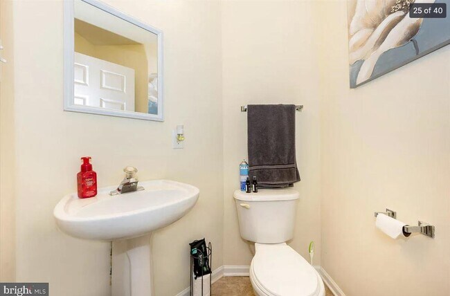 Building Photo - 17 Quince Tree Dr