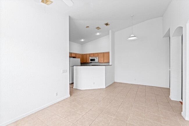 Building Photo - 3156 Laurel Ridge Cir
