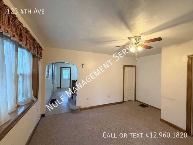 Building Photo - 123 4th Ave