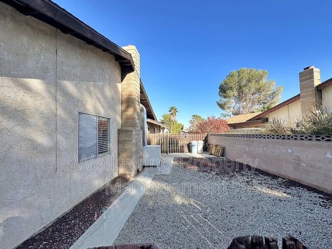 Building Photo - 1201 N Erwin St