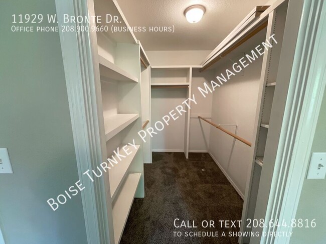 Building Photo - 11929 Bronte Dr