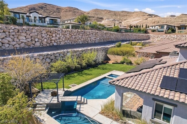 Building Photo - 11 Grand Masters Dr