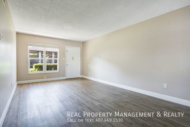 Building Photo - 2 BR / 1 BA Condo In Primrose Plaza