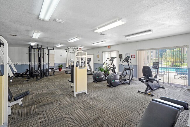 Building Photo - 4910 NW 79th Ave