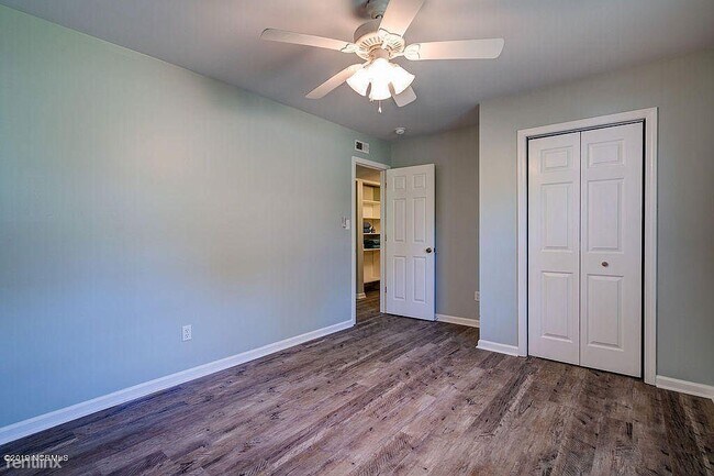 Building Photo - 6209 Wrightsville Ave