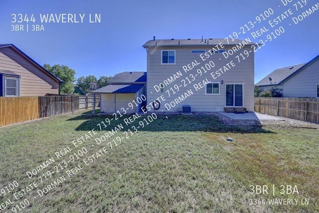 Building Photo - Three bedroom, two bath home on east side ...