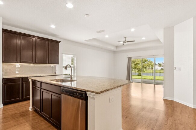 Building Photo - 95126 Gladiolus Pl