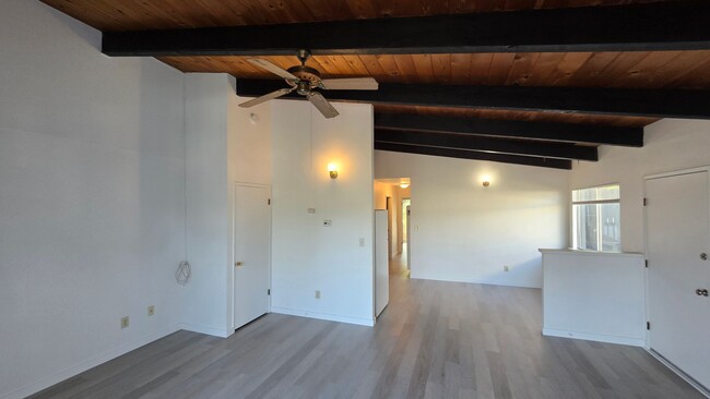 Building Photo - 7269 Willow St