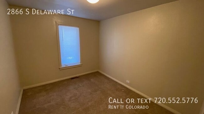 Building Photo - 2866 S Delaware St