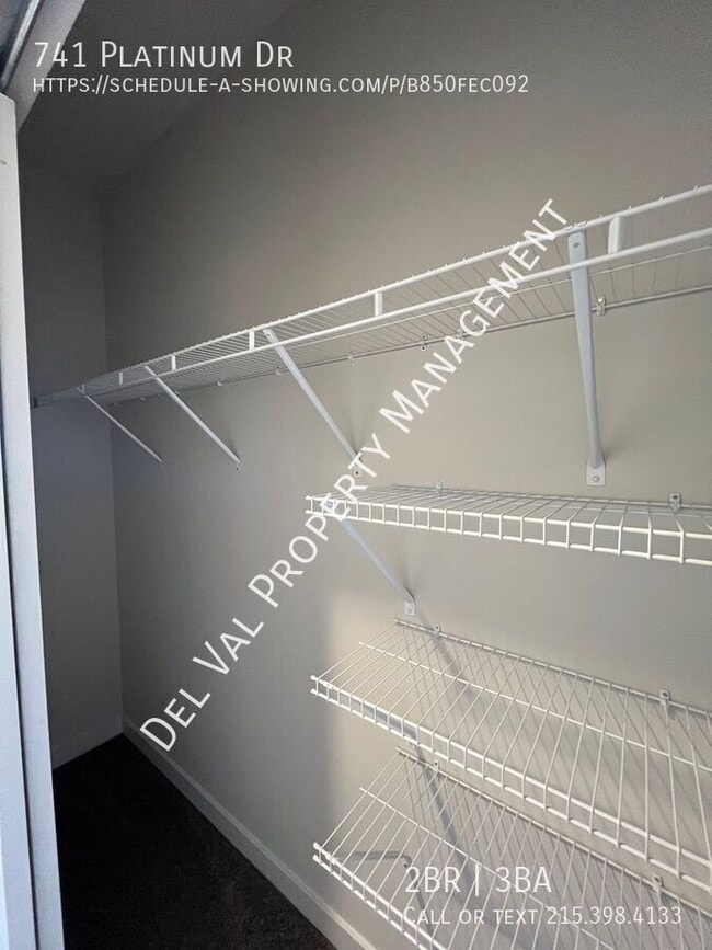 Building Photo - 741 Platinum Dr