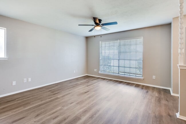 Building Photo - WANTED: Fresh & Newly Renovated Duplex • R...