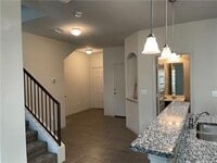 Building Photo - 1620 Bryant Dr