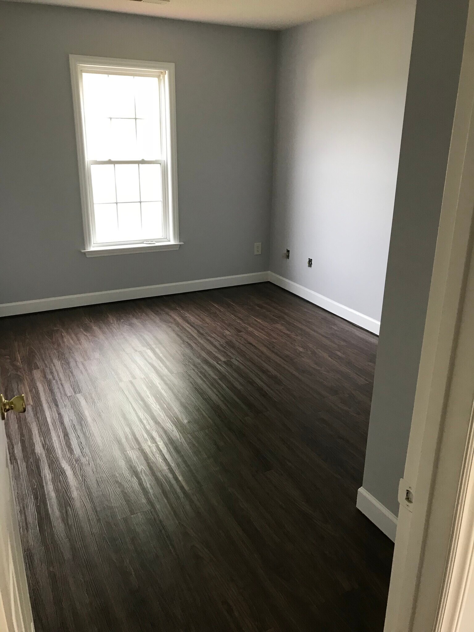 Preview of bedroom - 1950 Hawkcrest Ct