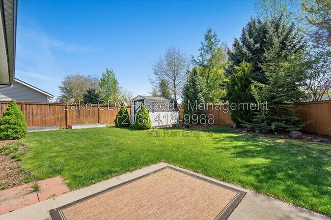 Building Photo - 8920 Torrey Ln