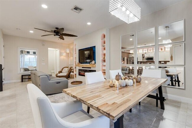 Building Photo - 12467 NW 17th Ct