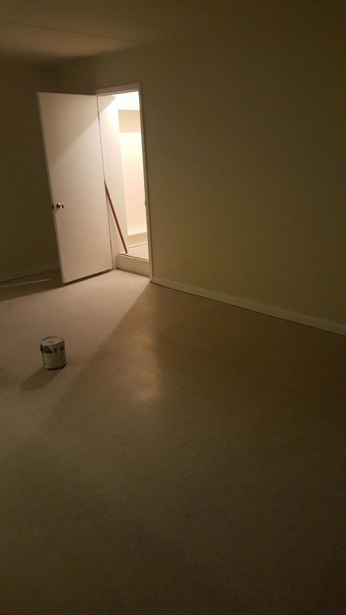 Building Photo - 1406 Carol St