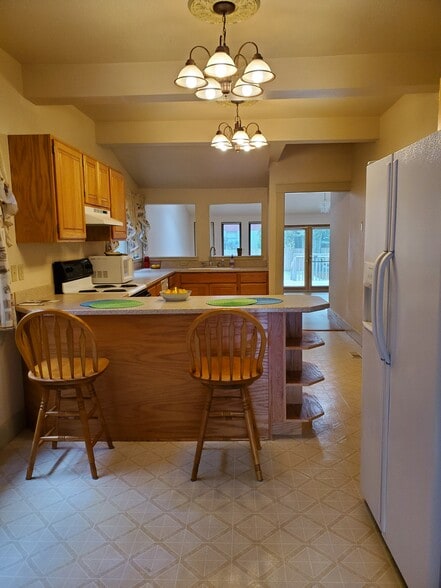 Kitchen - 924 Martin Luther King Jr Way