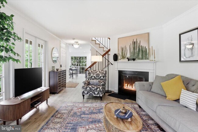 Building Photo - 12845 Mill Brook Ct