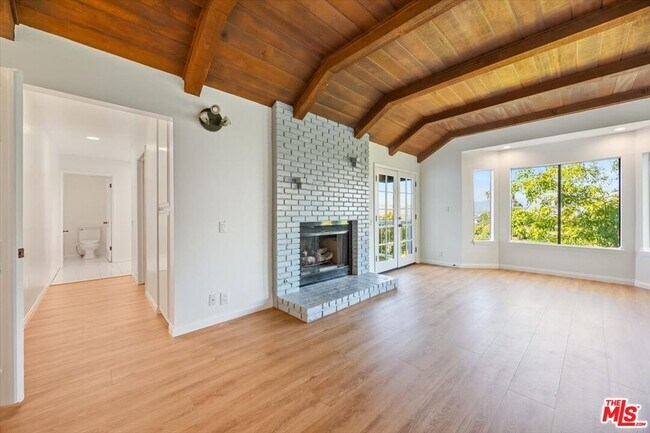 Building Photo - 3630 Roberts View Pl