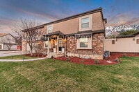 Building Photo - This property offers a NO DEPOSIT option a...