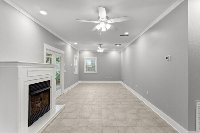 Building Photo - 128 Bay Magnolia Ln