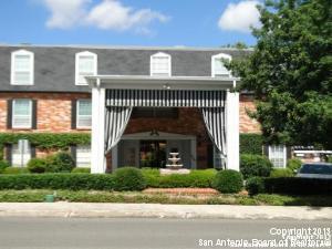 Building Photo - 8401 N New Braunfels Ave