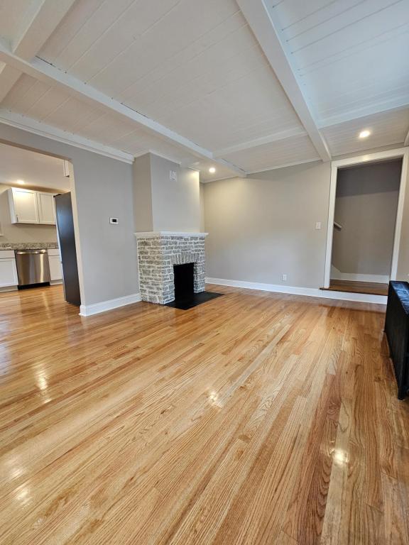 Building Photo - 305 Westfall St