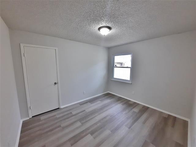 Building Photo - 313 NW Suzanne Terrace