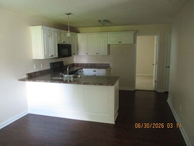 Building Photo - 207 Cloud Ln