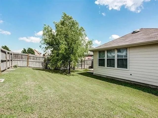 Building Photo - 3108 Nandina St